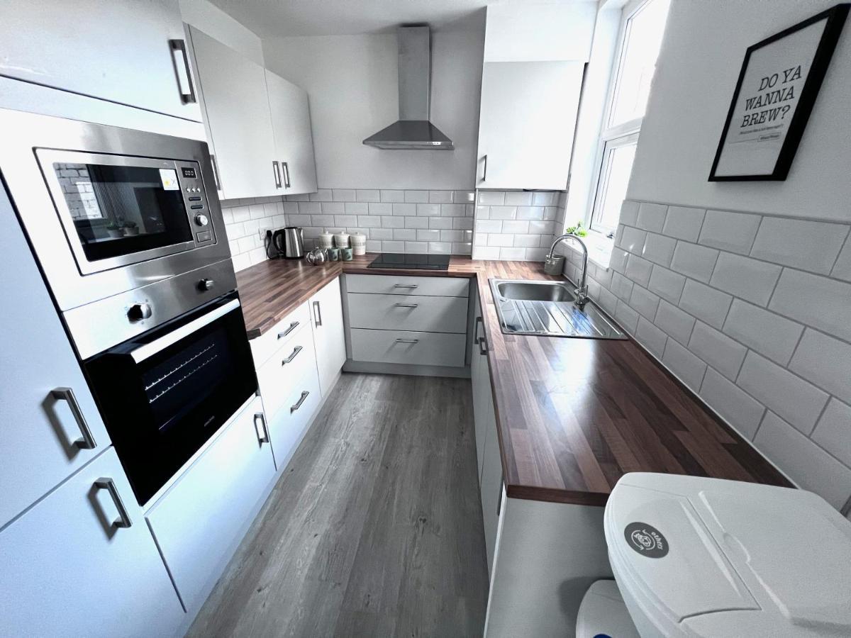 House In Manchester Exterior foto